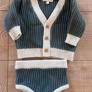 Neutral Two-Tone Knit Kids Matching Set - Cream & Dark Green